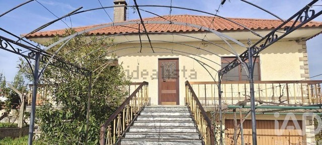 Moradia independente à venda em Castelo Branco