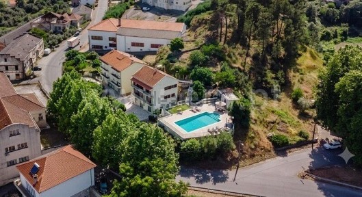 Casa ou moradia à venda em Tortosendo