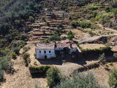 Quinta à venda em Quinta da Carroça s/n