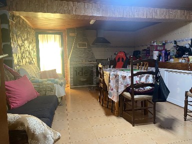 Moradia geminada à venda em Souto da Casa