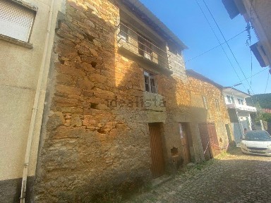 Moradia em banda à venda em Barroca