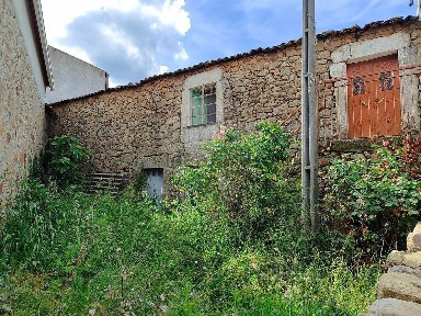 Moradia independente à venda em Penamacor