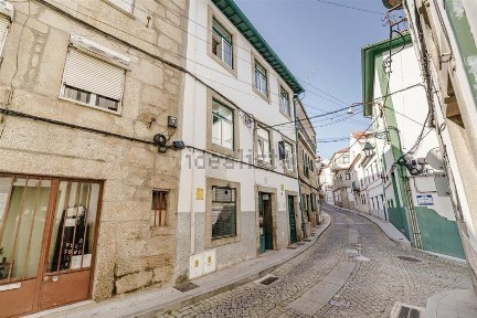Moradia em banda à venda na Covilhã e Canhoso