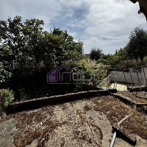 Moradia independente à venda em Escalos de Cima