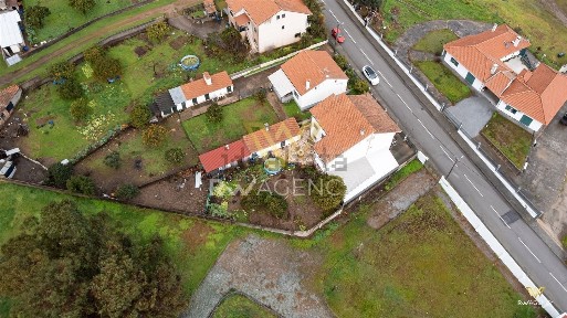 Moradia independente à venda em Cebolais de Cima e Retaxo