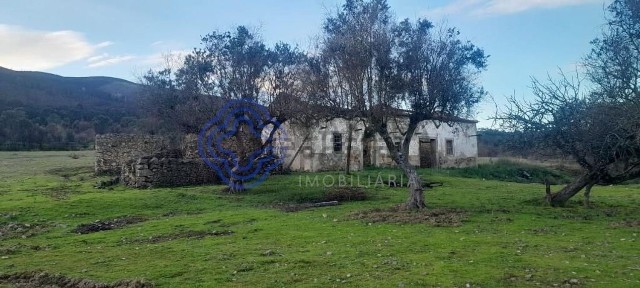 Herdade à venda em Telhado
