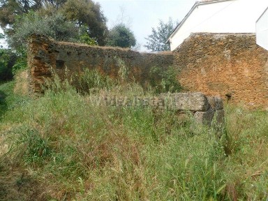 Casa ou moradia à venda em Tortosendo