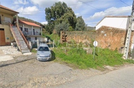 Casa ou moradia à venda em Tortosendo