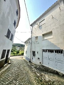 Casa ou moradia à venda na Rua do Covão s/n