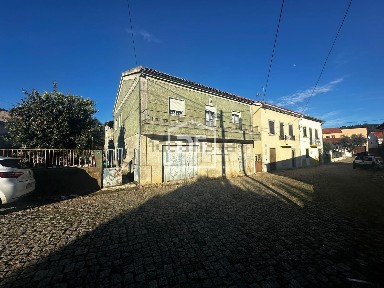 Moradia independente à venda em Vale da Senhora da Póvoa