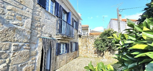 Aranhas, Rua Jacinto Cândido s/n