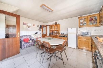 Moradia geminada à venda em Castelejo