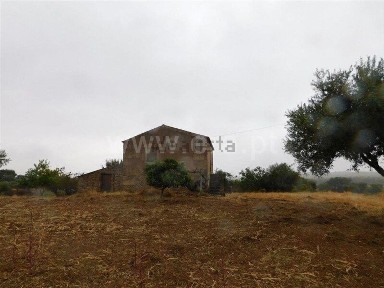 Quinta à venda em Vale de Prazeres e Mata da Rainha