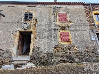 Moradia independente à venda em Janeiro de Cima e Bogas de Baixo