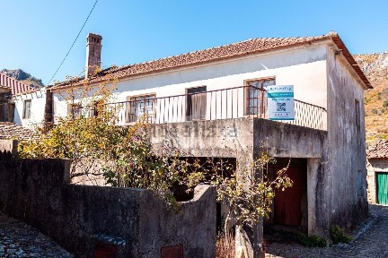 Casa ou moradia à venda em Montes da Senhora