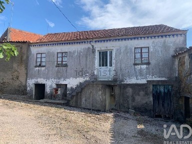Moradia independente à venda em Pedrógão Pequeno