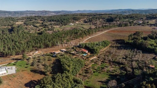 Quinta à venda em Fatela