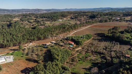 Quinta à venda em Fatela