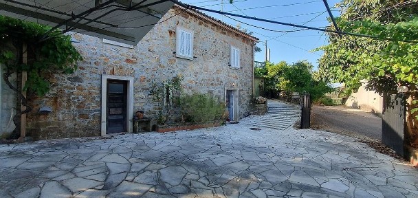 Vila de Rei, Rua do Malhadil