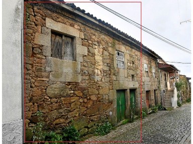 Moradia geminada à venda em Alcaria