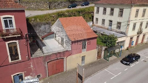 Armazém à venda em Sertã