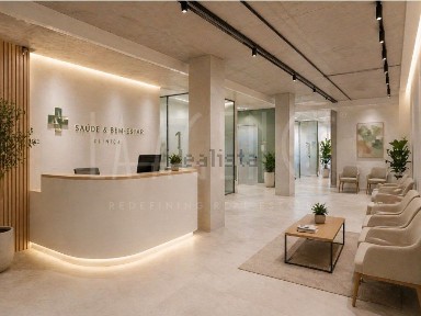 Espaço comercial à venda em Covilhã e Canhoso