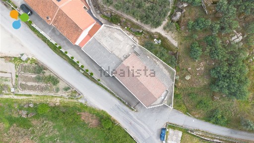 Armazém à venda em Teixoso e Sarzedo