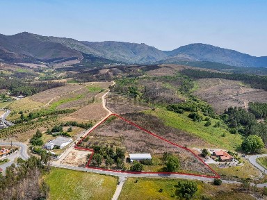 Espaço comercial à venda em Erada