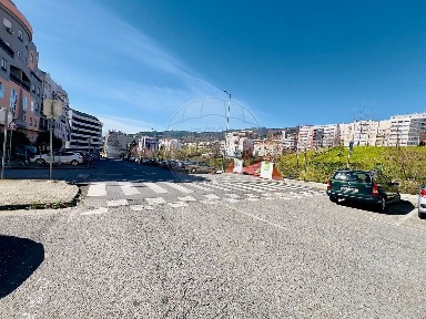 Covilhã e Canhoso, Transv. à R. Centro de Artes
