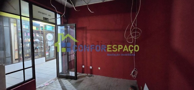 Espaço comercial à venda em Castelo Branco