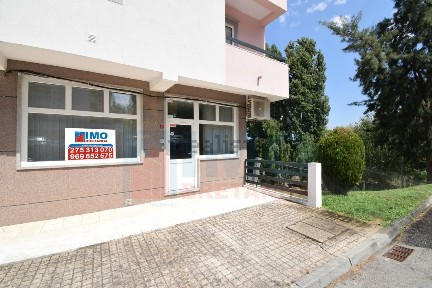 Espaço comercial à venda em Covilhã e Canhoso