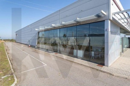 Armazém à venda em Castelo Branco