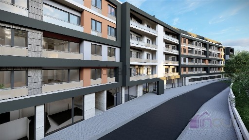 Espaço comercial à venda em Covilhã e Canhoso