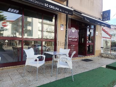 Espaço comercial à venda em R. dos Pinheiros