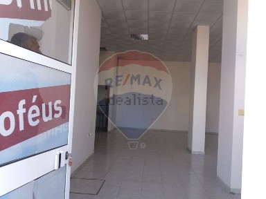 Espaço comercial à venda em Castelo Branco