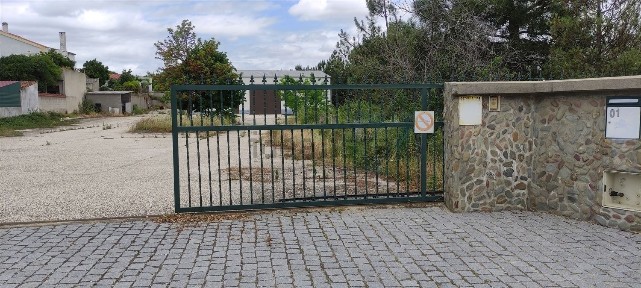 Armazém à venda em Cebolais de Cima e Retaxo