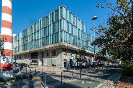 Arrendamento de escritório privado na Alameda dos Oceanos s/n