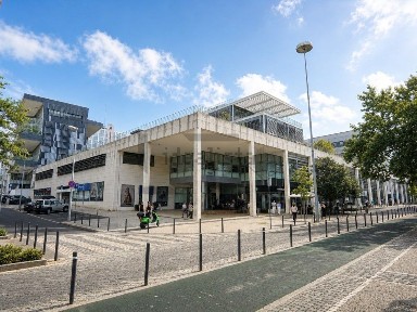 Arrendamento de escritório na Alameda dos Oceanos