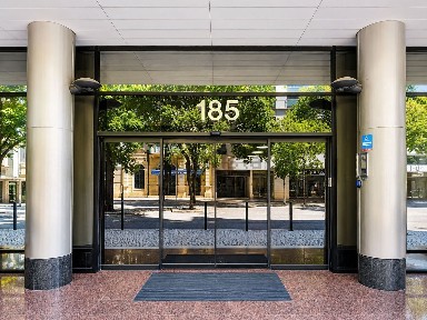 Arrendamento de escritório privado na Avenida Duque de Ávila, 185