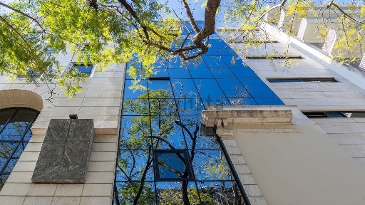 Arrendamento de escritório na Rua Barata Salgueiro, 30