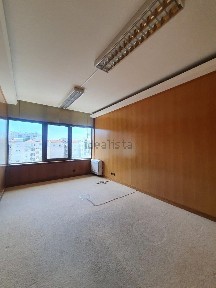 Arrendamento de escritório privado na Avenida 5 de Outubro, 101 b