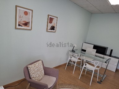 Arrendamento de escritório com espaços partilhados no Av. Maria Helena da Silva