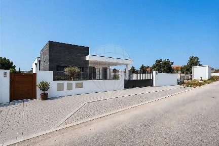 Ortigosa, Rua de Sousa