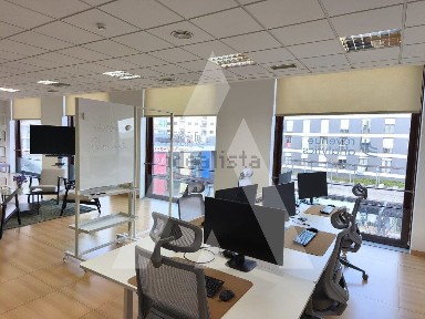 Arrendamento de escritório na Expo Central