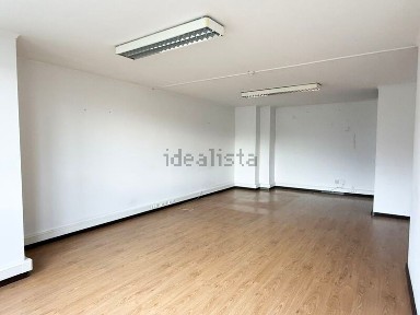 Arrendamento de escritório na Rua Luís Manuel de Noronha