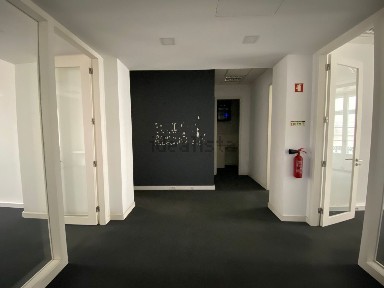 Arrendamento de escritório na Rua do Carmo