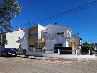 Avelar, Rua da creche s/n