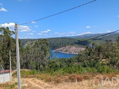 Moradia independente à venda em Pedrógão Grande