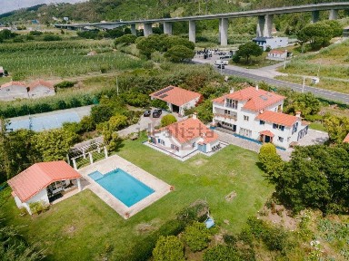 Quinta à venda no Largo Pão de Lo s/n