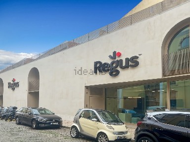 Arrendamento de escritório com espaços partilhados na Rua das Fontaínhas, 86